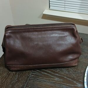 Vintage COACH toiletry Bag